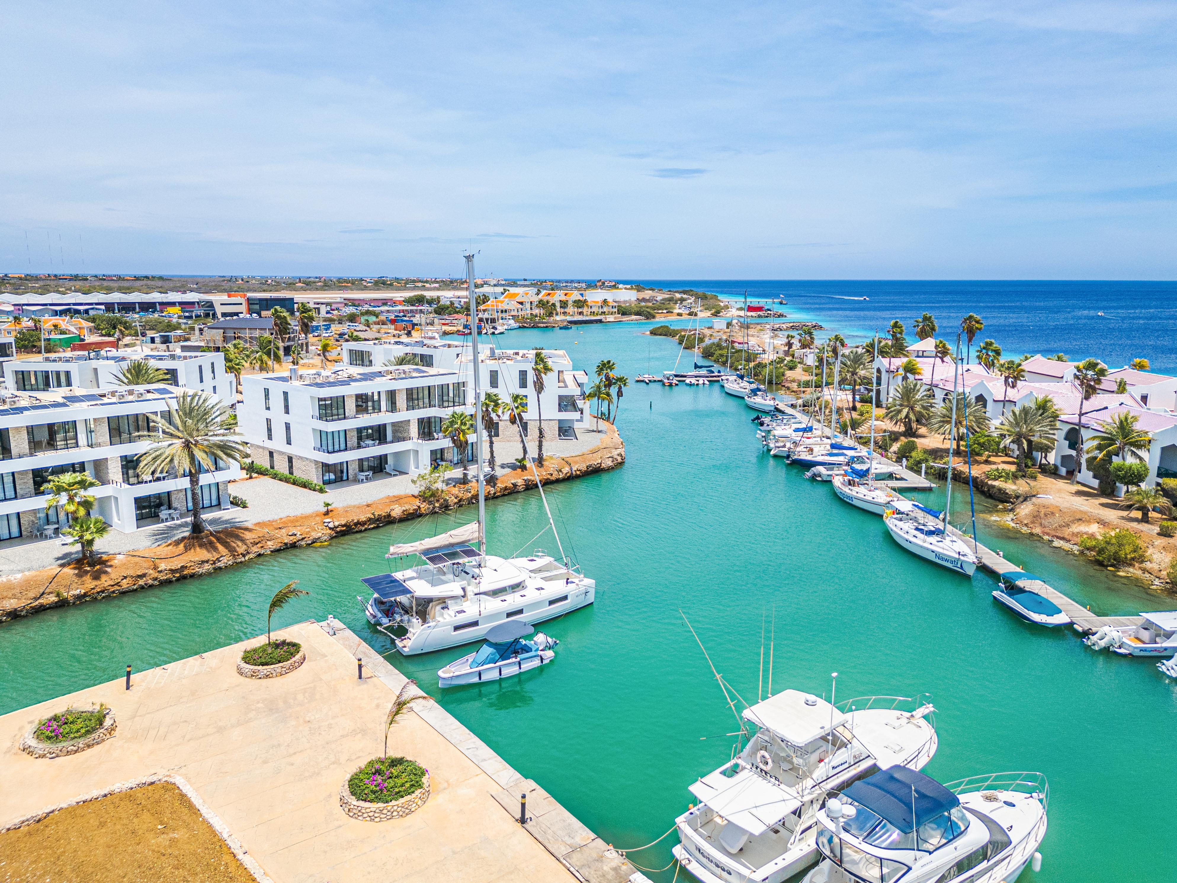 Van der Valk Plaza Beach&Dive Resort Bonaire Playa Exterior foto