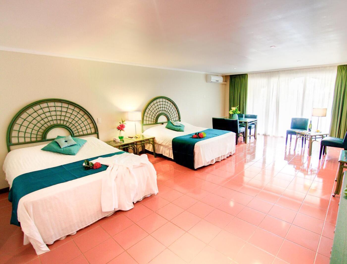 Van der Valk Plaza Beach&Dive Resort Bonaire Playa Zimmer foto